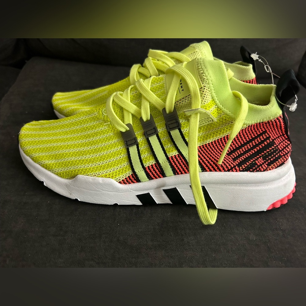 Adidas Equipment ADV 9118 men’s sneakers